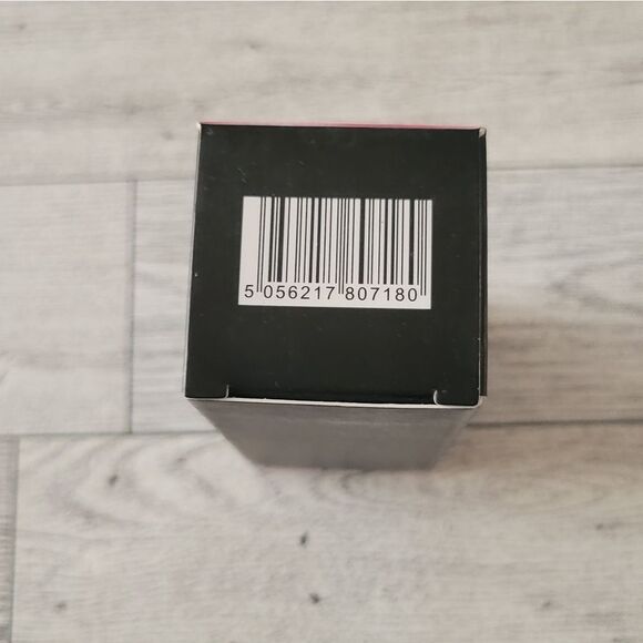 Rodial Liquid Blush drops in Frosted Pink - Picture 8 of 9